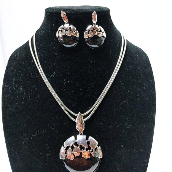 5/$100 Silver Tone Necklace 18” Pendant Black Ball Chain and Earrings - Picture 3 of 8
